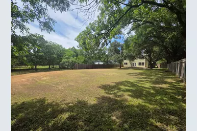 4701 Ganymede Drive, Austin, TX 78727 - Photo 3