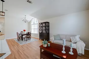 3704 Kissman Dr, Austin, TX 78728 - Photo 5