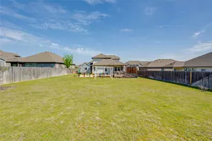 709 Tinton Falls Ln, Pflugerville, TX 78660 - Photo 33
