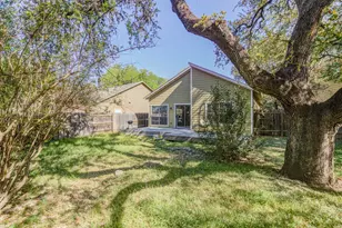 2329 Amur Dr, Austin, TX 78745 - Photo 33