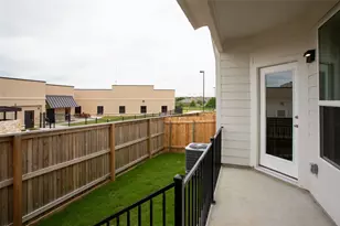 5160 N A.W. Grimes Blvd, Round Rock, TX 78665 - Photo 29