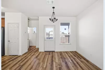 408 Azurite Drive, Jarrell, TX 76537 - Photo 7