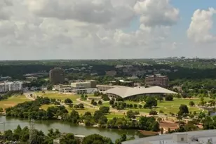 300 Bowie St, Austin, TX 78703 - Photo 29