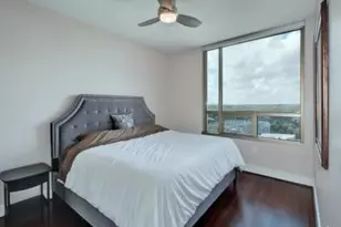 300 Bowie St, Austin, TX 78703 - Photo 15
