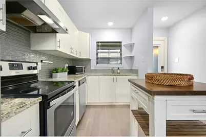 909 Reinli Street #228, Austin, TX 78751 - Photo 5