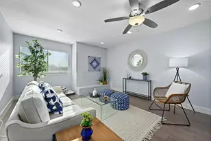 909 Reinli St, Austin, TX 78751 - Photo 9