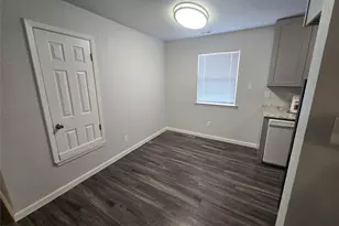 7417 Vintage Hills Dr, Austin, TX 78723 - Photo 5
