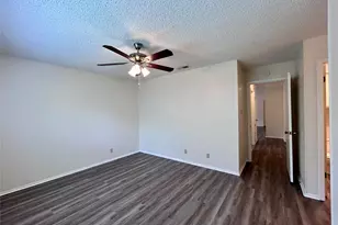 2103 Courtney St, Austin, TX 78745 - Photo 7