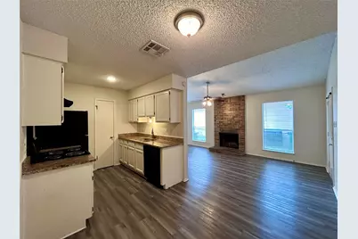 2103 Courtney Street #B, Austin, TX 78745 - Photo 7