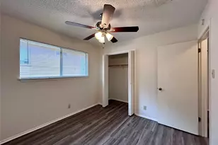 2103 Courtney St, Austin, TX 78745 - Photo 11