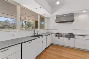 33 Long Creek Rd, Austin, TX 78737 - Photo 13