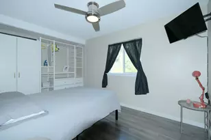 2302 East Side Dr, Austin, TX 78704 - Photo 5