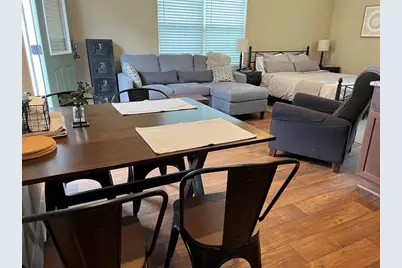 911-B Morrow Street, Austin, TX 78757 - Photo 9