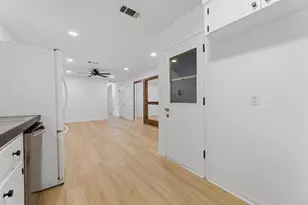 1500 Fairfield Dr, Austin, TX 78757 - Photo 17