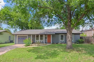 1500 Fairfield Dr, Austin, TX 78757 - Photo 3