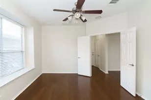 8528 Harrier Dr, Austin, TX 78729 - Photo 15