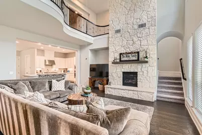 921 Morning Moon Circle, Austin, TX 78732 - Photo 5