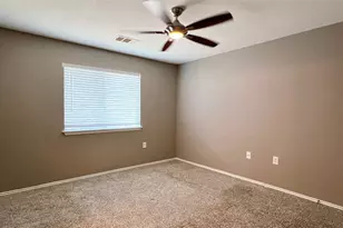 13905 Briarcreek Loop, Manor, TX 78653 - Photo 5