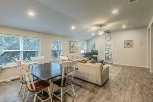 4202 Glendale Ln, Lago Vista, TX 78645 - Photo 7