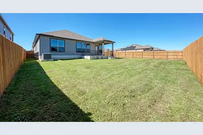 18600 Golden Eagle Way, Elgin, TX 78621 - Photo 39