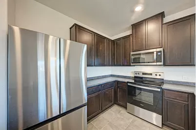 18600 Golden Eagle Way, Elgin, TX 78621 - Photo 15