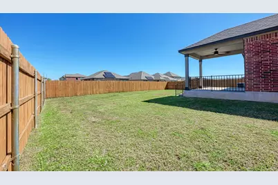 18600 Golden Eagle Way, Elgin, TX 78621 - Photo 37