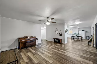 4690 River Oaks Drive, Kingsland, TX 78639 - Photo 17