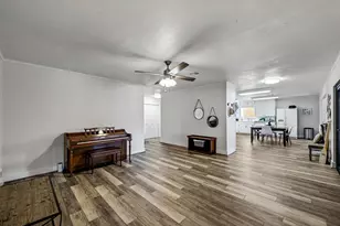 4690 River Oaks Dr, Kingsland, TX 78639 - Photo 17