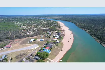 4690 River Oaks Drive, Kingsland, TX 78639 - Photo 5