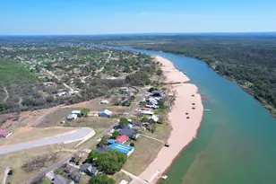 4690 River Oaks Dr, Kingsland, TX 78639 - Photo 5