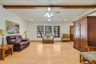 611 Mountain Crest Dr, Wimberley, TX 78676 - Photo 3