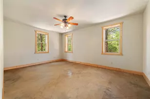 136 Red Fox Ln, Bastrop, TX 78602 - Photo 33