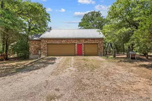 136 Red Fox Ln, Bastrop, TX 78602 - Photo 25