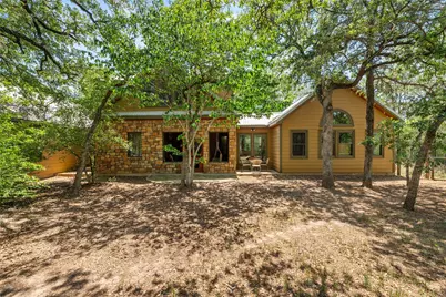 136 Red Fox Lane, Bastrop, TX 78602 - Photo 23