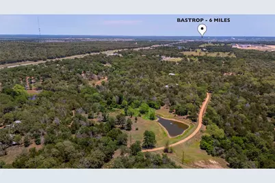 136 Red Fox Lane, Bastrop, TX 78602 - Photo 35