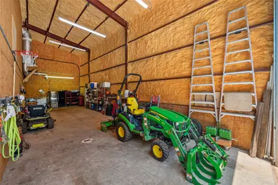 136 Red Fox Lane, Bastrop, TX 78602 - Photo 27