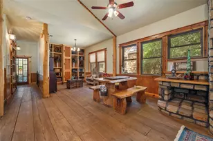 136 Red Fox Ln, Bastrop, TX 78602 - Photo 11