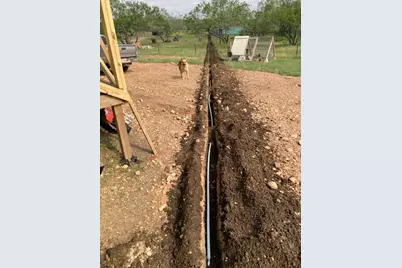 1096 County Road 447, Waelder, TX 78959 - Photo 9