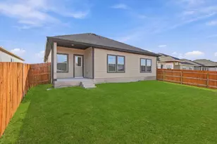 132 Wind Hl, Jarrell, TX 76537 - Photo 29