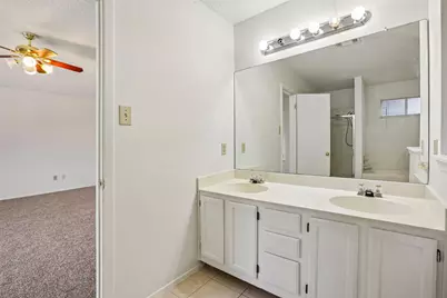 4205 Iriona Bend, Austin, TX 78749 - Photo 15