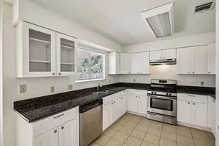 4205 Iriona Bend, Austin, TX 78749 - Photo 7