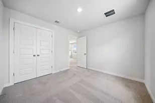 12108 Russo Dr, Austin, TX 78747 - Photo 7
