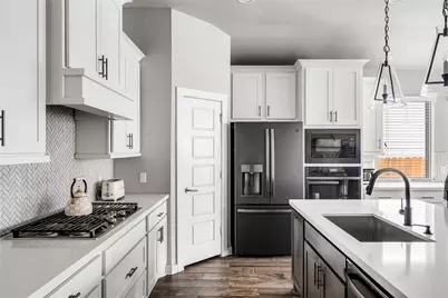 8201 Yokohama Terrace, Austin, TX 78744 - Photo 5