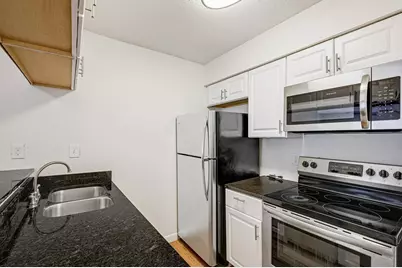 2207 Leon Street #201, Austin, TX 78705 - Photo 11