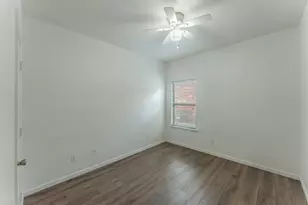 188 Shale Cir, Buda, TX 78610 - Photo 17
