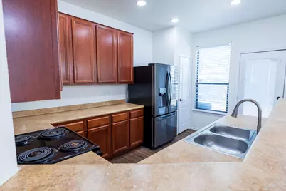 8720 Sturmer Street, Austin, TX 78747 - Photo 7