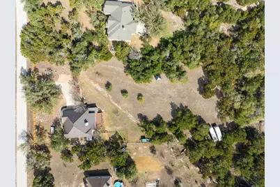 1021 Westland Ridge Road, Dripping Springs, TX 78620 - Photo 33