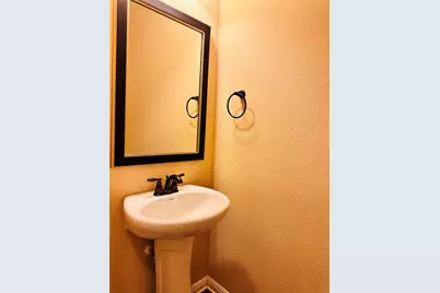 18501 Bassano Avenue, Pflugerville, TX 78660 - Photo 11