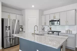 19924 Ann Richards Ave, Manor, TX 78653 - Photo 11