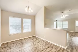 18828 Leigh Ln, Pflugerville, TX 78660 - Photo 5